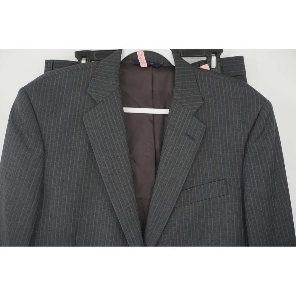 Brooks Brothers 2-Piece Suit Gray Pinstripe Wool‎ Saxxon 1818 Madison 42R 35x31